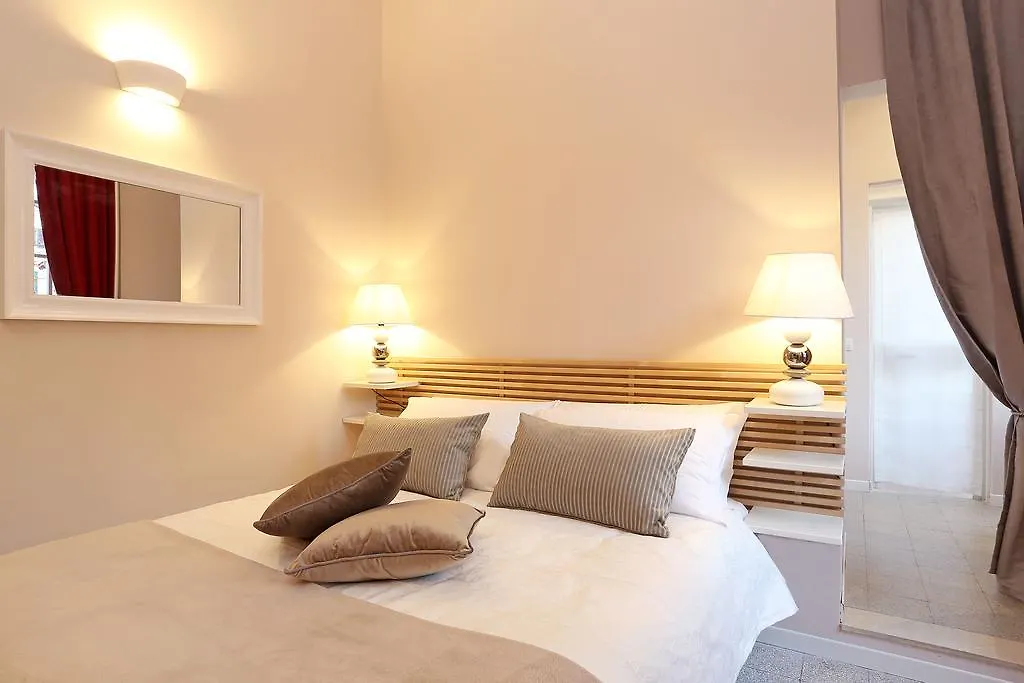 Liberty Rome Suites - Liberty Collection Affittacamere