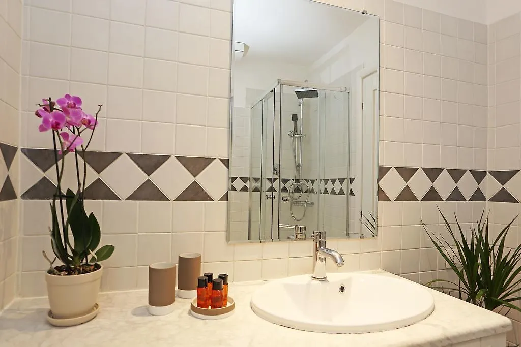 ** Affittacamere Liberty Rome Suites - Liberty Collection Italia